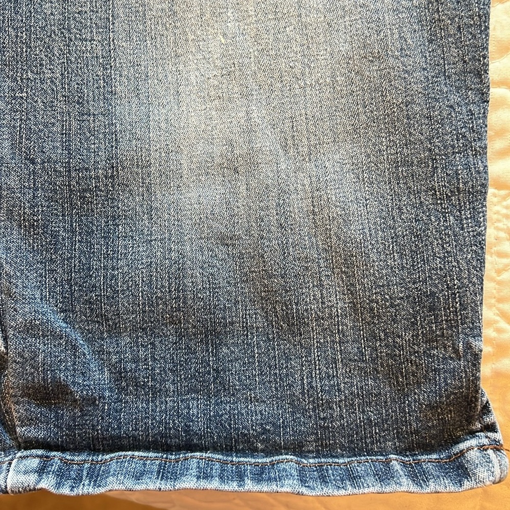 Lee capris - image 5